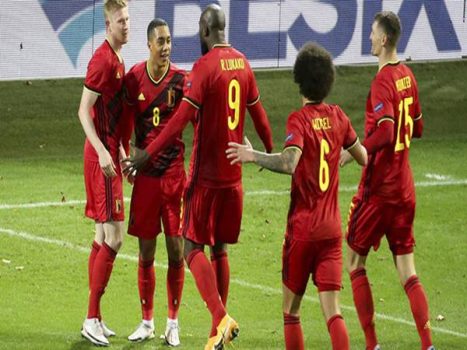 Bỉ giành thắng lợi trước tuyển Anh