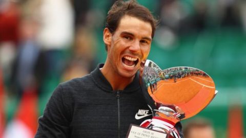 Lập cú Decima, Nadal nở nụ cười mãn nguyện