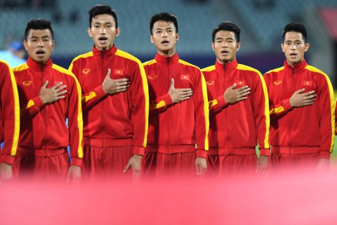 CLIP, CHÙM ẢNH: Giây phút thiêng liêng, xúc động khi Quốc ca Việt Nam vang lên giữa World Cup