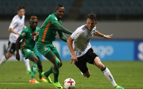 U20 Zambia vào tứ kết sau màn rượt đuổi tỉ số nghẹt thở trước Đức