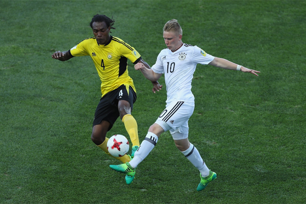 Nhọc nhằn đánh bại Vanuatu, U20 Đức vẫn chưa chắc suất đi tiếp