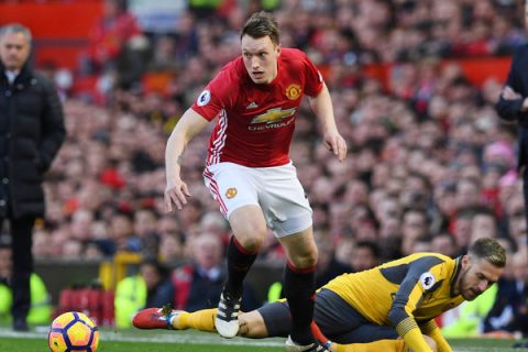 “M.U yếu cũng thừa sức đánh bại Arsenal”