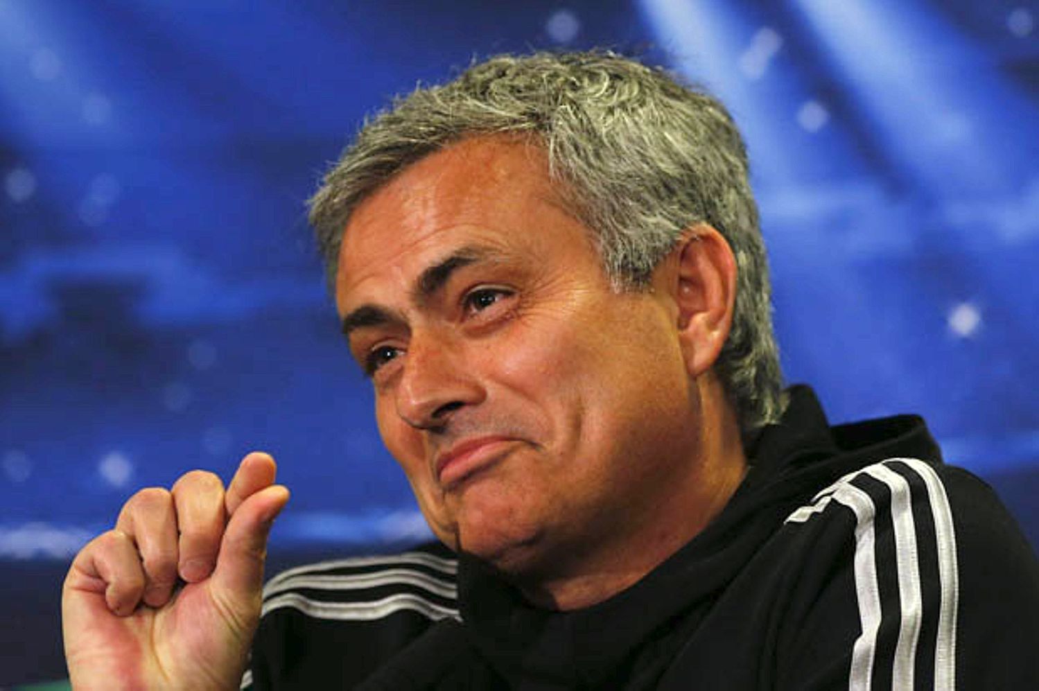 Fan M.U sửng sốt vì danh sách chuyển nhượng “siêu khủng” của Mourinho