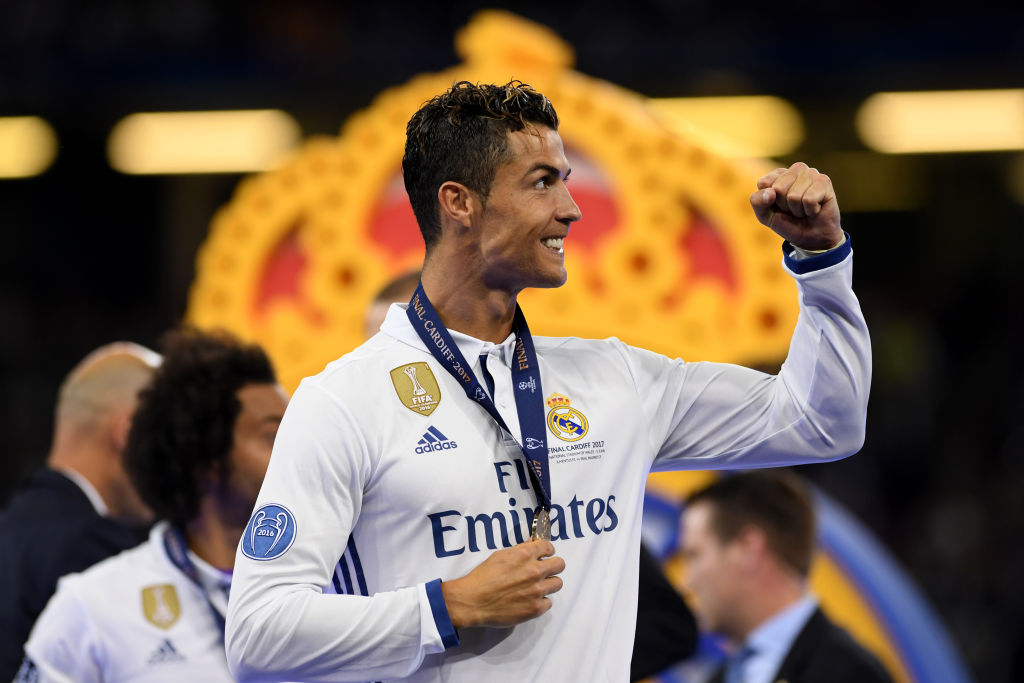 Ra giá siêu khủng cho Ronaldo, Real thách thức hàng loạt đại gia châu Âu