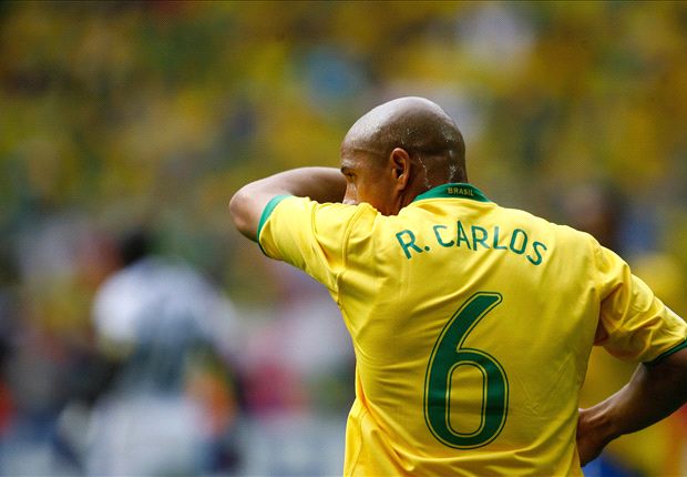 Roberto Carlos bị cáo buộc sử dụng Doping ở World Cup