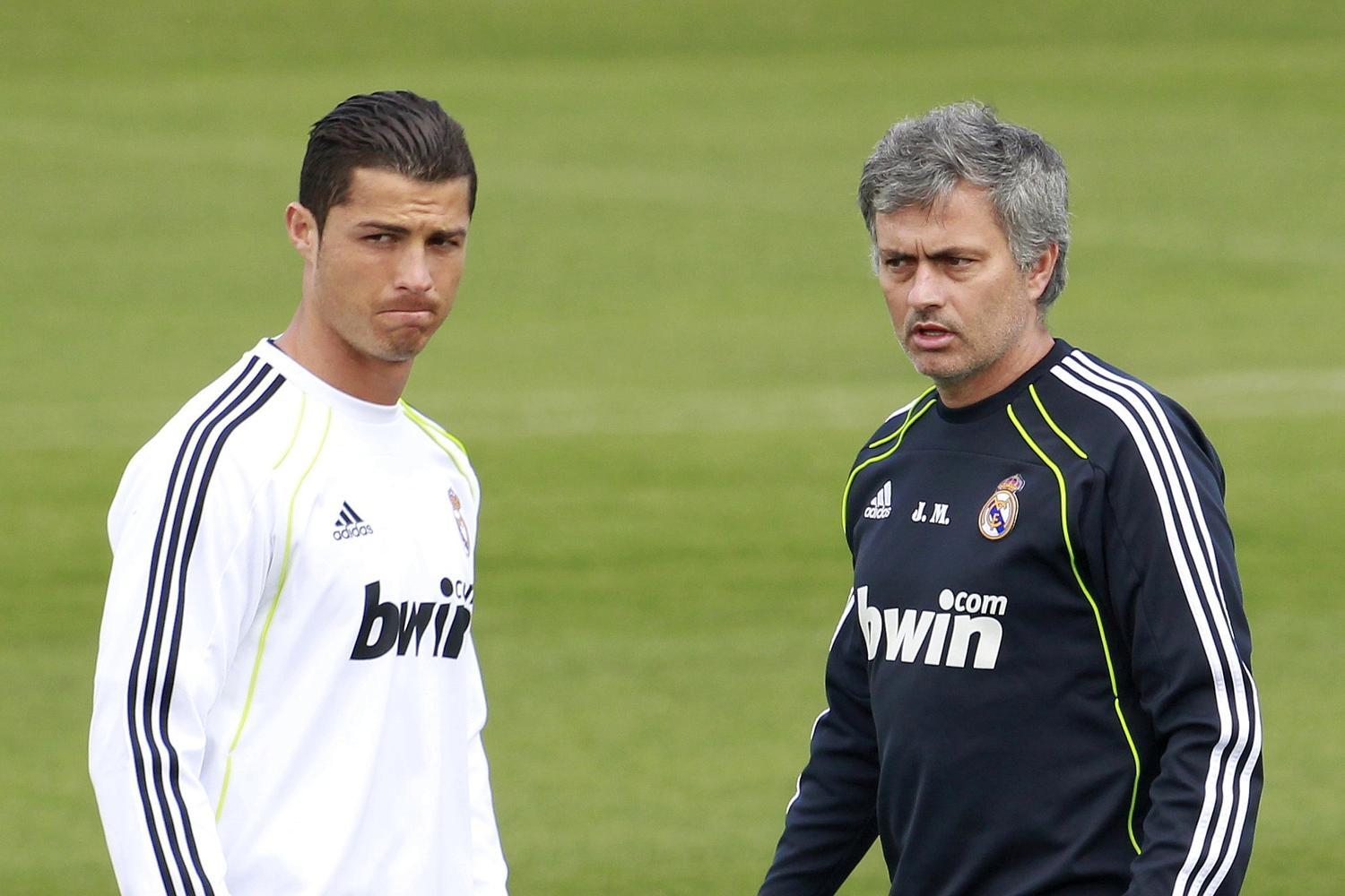 Sau Ronaldo, Mourinho cũng bị cáo buộc trốn thuế