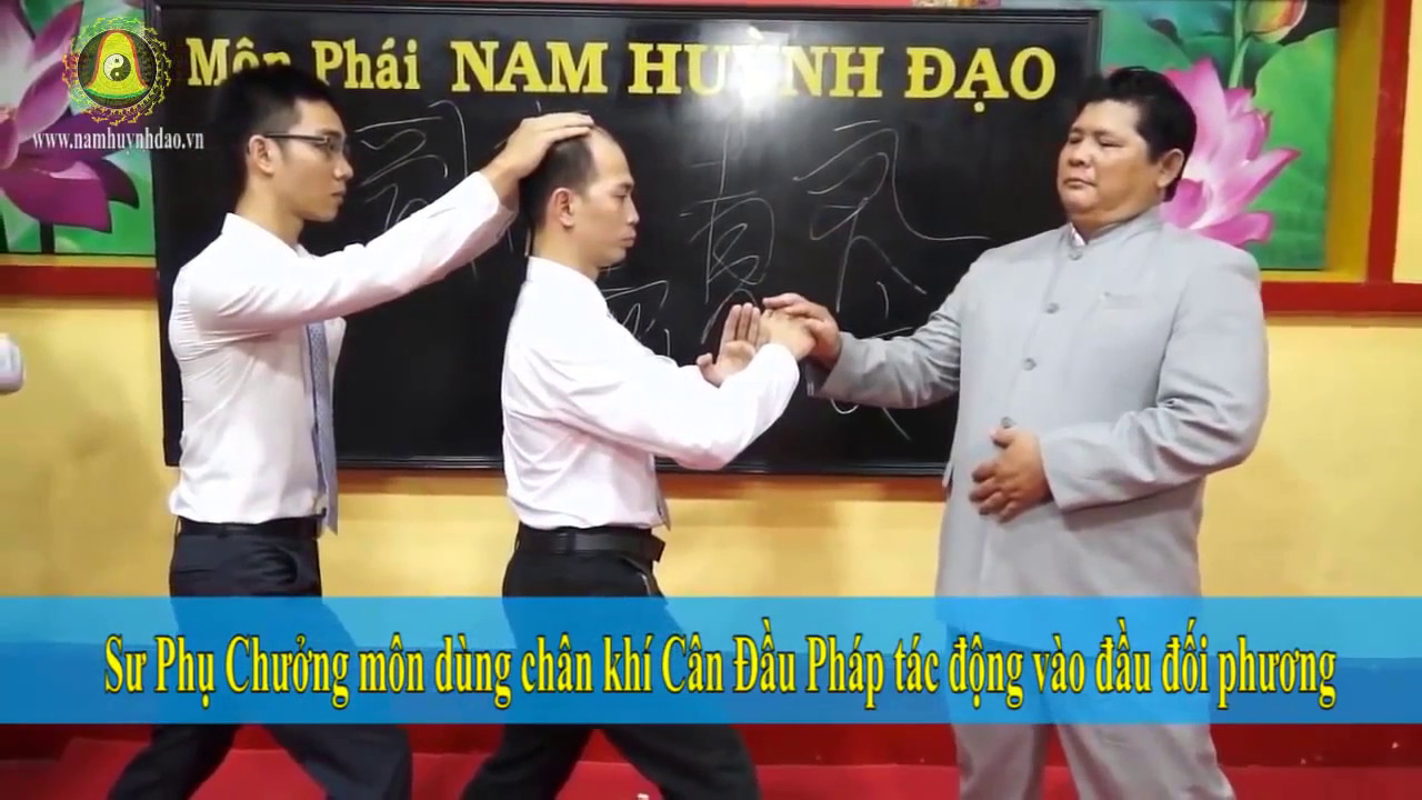 Chuyên gia nói gì về kung-fu “truyền điện” của phái Nam Huỳnh Đạo