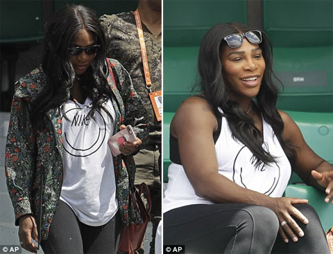 Serena vác bụng bầu đến cổ vũ cho chị ở Roland Garros