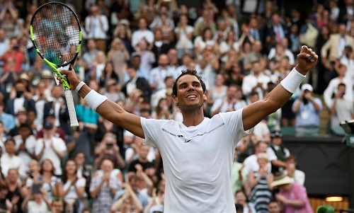Rafael Nadal đè bẹp đối thủ để tiến vào vòng 3 Wimbledon