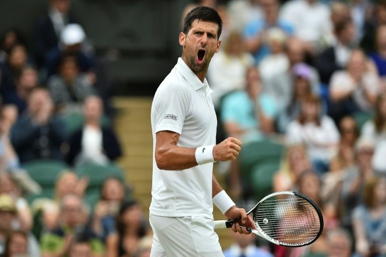 Novak Djokovic dễ dàng đoạt vé vào Tứ kết Wimbledon
