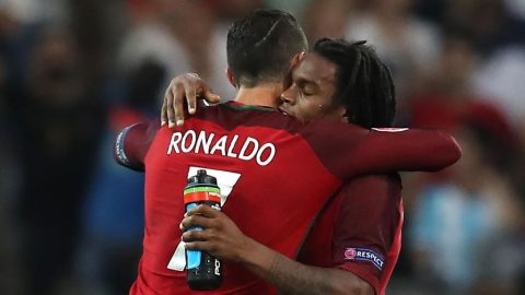 Từng rực sáng bên cạnh Ronaldo, thần đồng đắt giá nhất Bồ Đào Nha giờ không chốn dung thân