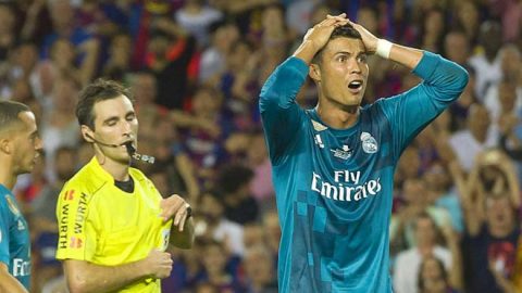 Kháng án bất thành, Ronaldo trút giận lên…mạng xã hội