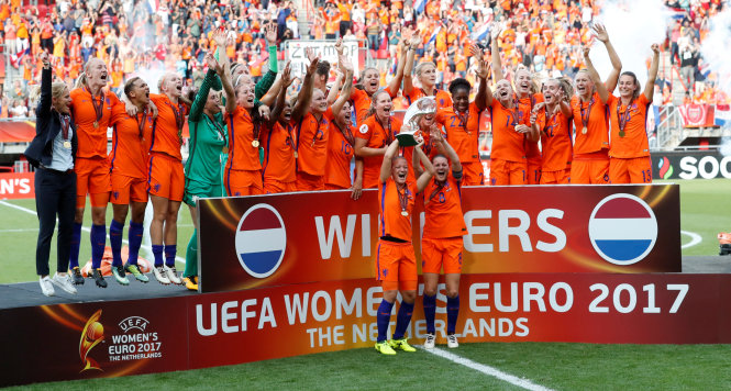 Đè bẹp Đan Mạch, ĐT nữ Hà Lan lần đầu vô địch Euro