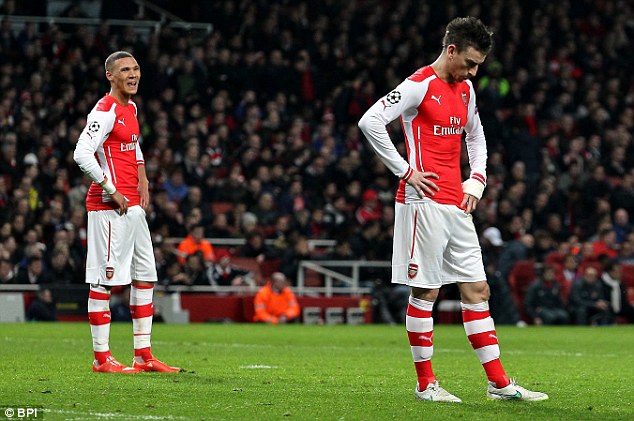 Sau Gabriel Paulista, Arsenal tiếp tục chia tay hậu vệ