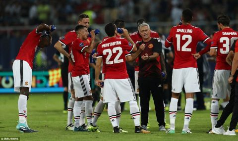 Đánh mất siêu cúp châu Âu vào tay Real, Mourinho vẫn khen ngợi 3 học trò