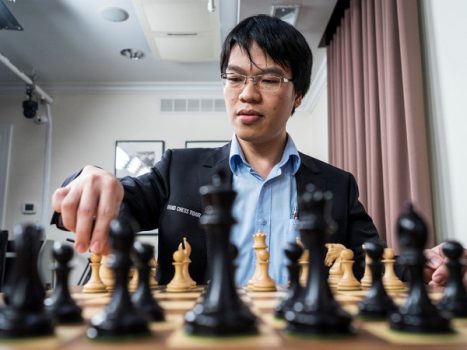 Lê Quang Liêm thắng liền 2 kỳ thủ top 10 TG trong ngày hạ màn giải Grand Chess Tour