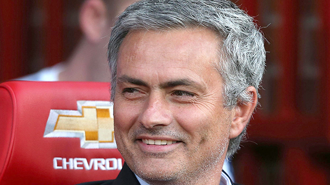 Mourinho dè dặt bất ngờ, gọi Man Utd là “lính mới” tại Champions League