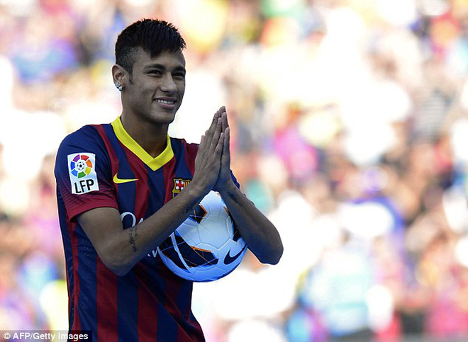 Mặc dù đã là người của PSG, Neymar vẫn gây rắc rối cho Barca