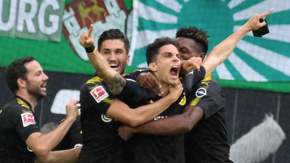 Hạ Wolfsburg 3 bàn không gỡ, Dortmund vươn lên ngôi đầu Bundesliga