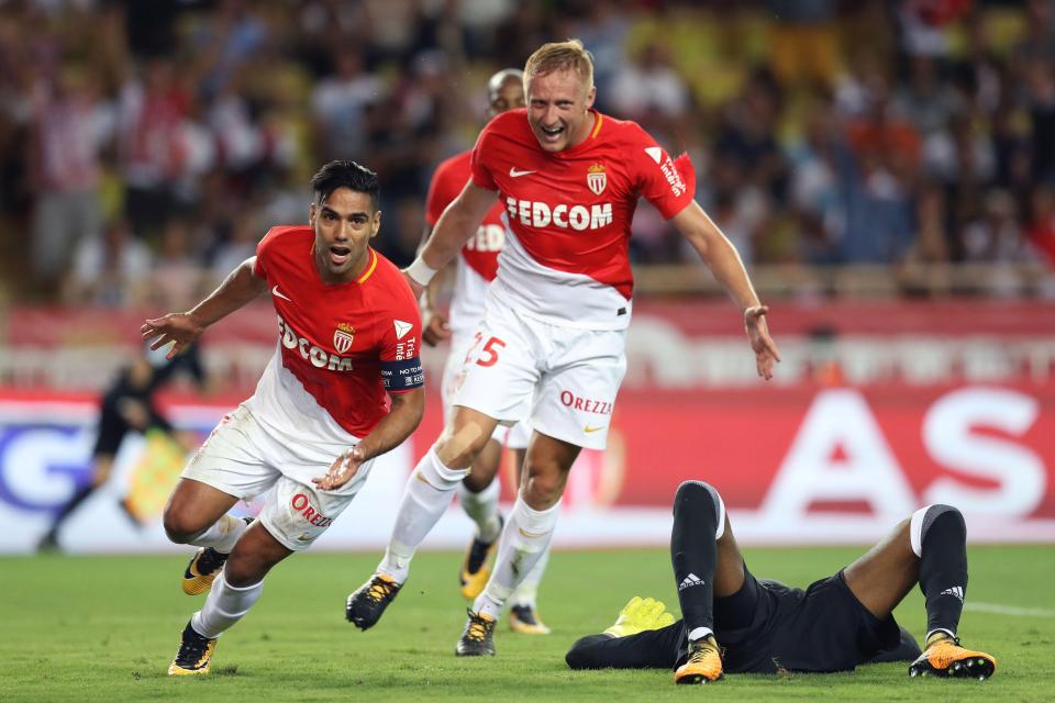 “Mãnh hổ” Falcao tiếp tục tỏa sáng rực rỡ, Monaco hủy diệt Marseille với tỉ số không tưởng