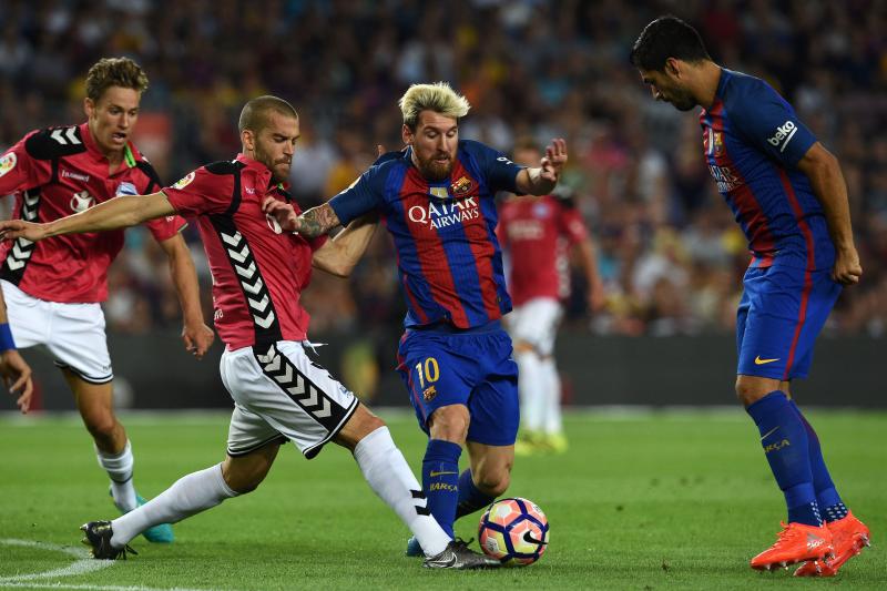 Alaves vs Barcelona, 23h15 ngày 26/8: Lấy lại niềm tin