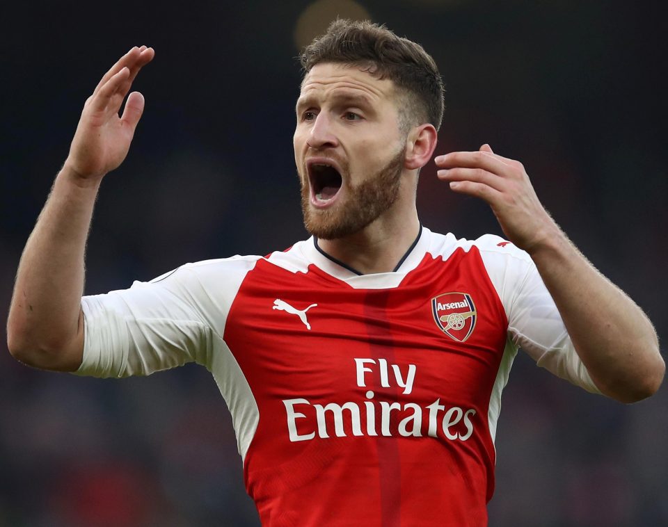 Xác nhận: Arsenal từ chối bán Mustafi