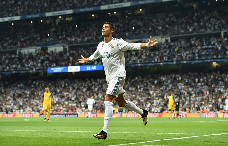 5 điểm nhấn sau trận Real 3-0 AOPEL: Ronaldo là số 9, Real hướng đến con số 13