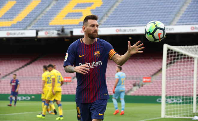 Đội hình tiêu biểu vòng 7 La Liga: Messi xuất sắc nhất