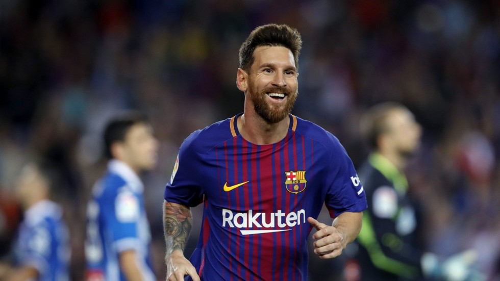 Vì Messi, BLĐ Barcelona tính đến chuyện bán cả Nou Camp