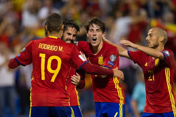 Thắng dễ Albania, Tây Ban Nha là đội tiếp theo giành vé đến Nga