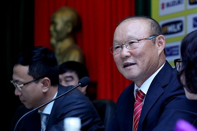Tân HLV trưởng Park Hang-seo hoàn tất bộ khung trợ lý ở ĐT Việt Nam