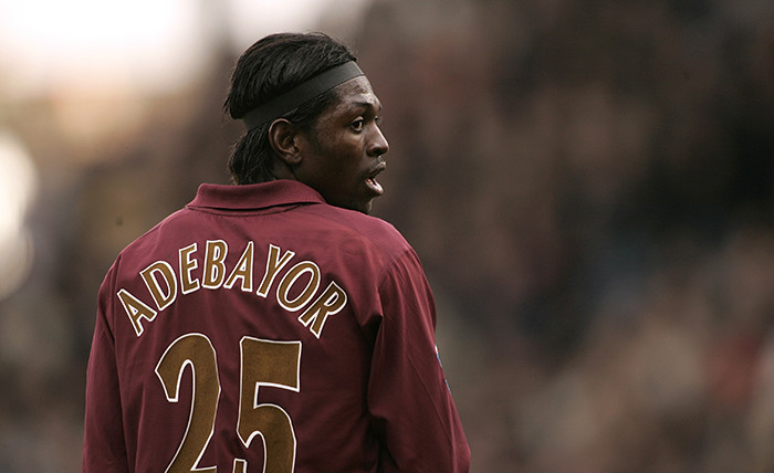 “Judas” Adebayor tiết lộ những sự thật kỳ lạ thời còn đá cho Arsenal