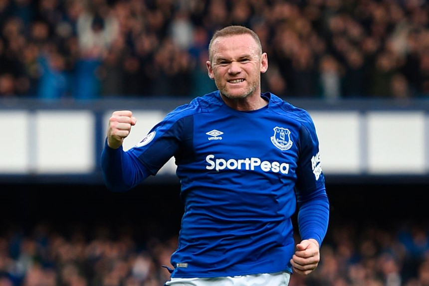 10 ngôi sao quay lại khoác áo đội bóng thời niên thiếu: Rooney và những ai?