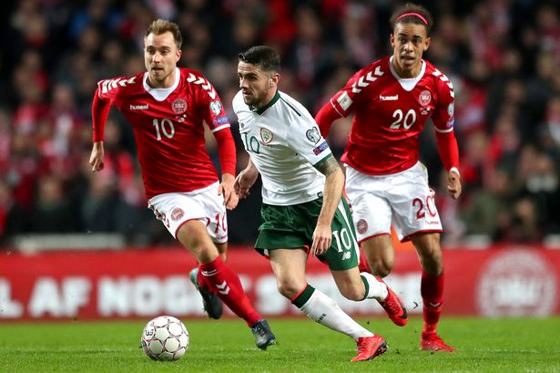 Bất lực trong việc ghi bàn, Đan Mạch gặp bất lợi trong trận lươt về trên đất Ireland