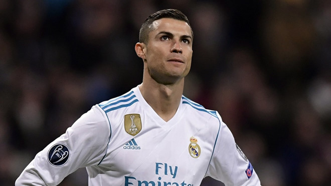 Ronaldo muốn Real Madrid để mình ra đi?