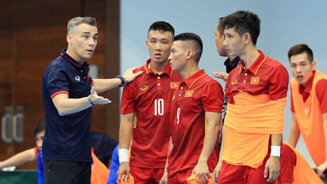 ĐT Futsal Việt Nam: “Đã đến lúc các bạn chết cho đất nước mình!”