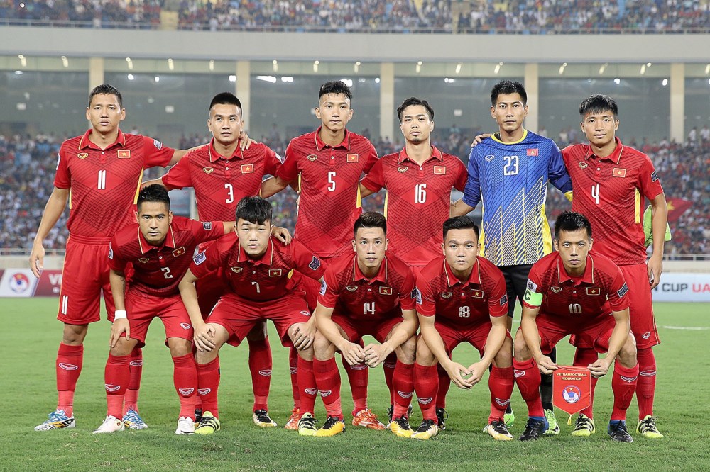 Bóng đá Việt Nam giữ vững vị trí trên đỉnh Đông Nam Á
