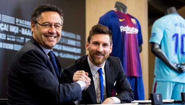 Chủ tịch Barca tiết lộ tương lai Messi và kế hoạch CN mùa hè