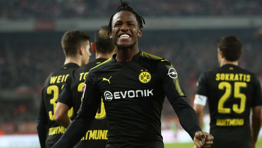 Batshuayi lập cú đúp ngày ra mắt, Dortmund thắng nghẹt thở Cologne