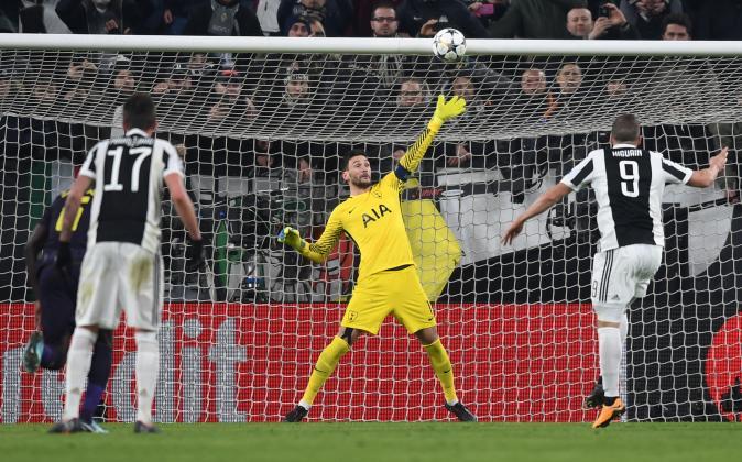 Higuain đá hỏng phạt đền, Juventus bị Tottenham níu chân