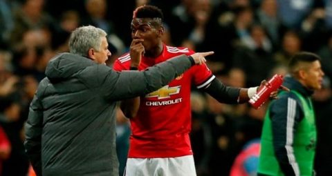 Mourinho tốt với tất cả, trừ Pogba