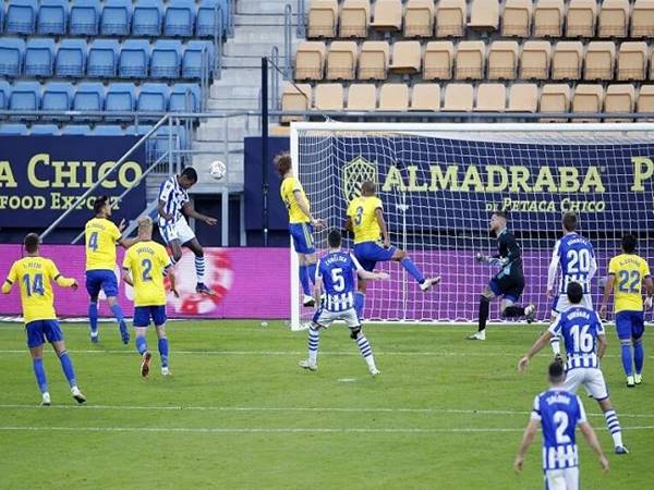 Nhận định trận đấu Cadiz vs Valladolid (3h30 ngày 30/12)
