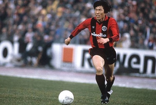 Điểm danh những cầu thủ huyền thoại bóng đá Hàn Quốc