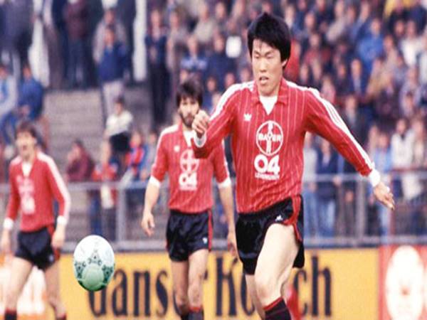 Những huyền thoại bóng đá Hàn Quốc vĩ đại nhất