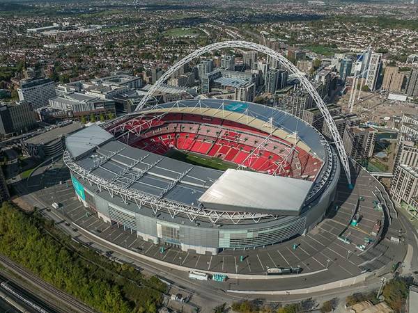 san-van-dong-wembley