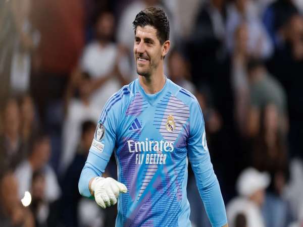 Tin chuyển nhượng 23/10: Courtois lọt 'mắt xanh' ông lớn Ả rập