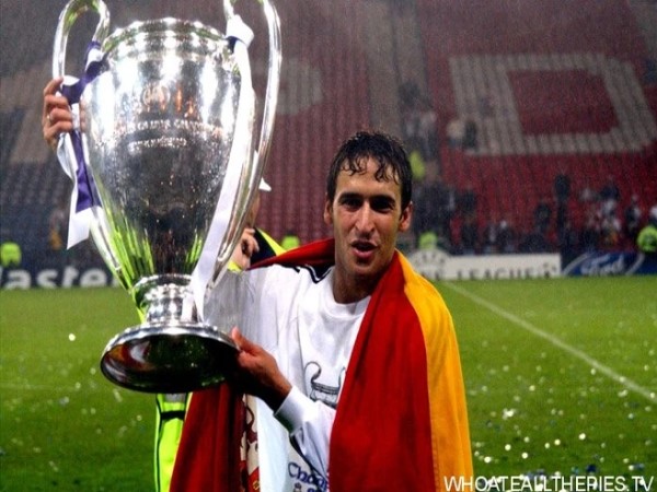 Raul Gonzalez – Biểu tượng của thế hệ đầu 2000